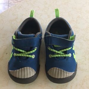 Keen Encanto Sneaker toddler size 6
